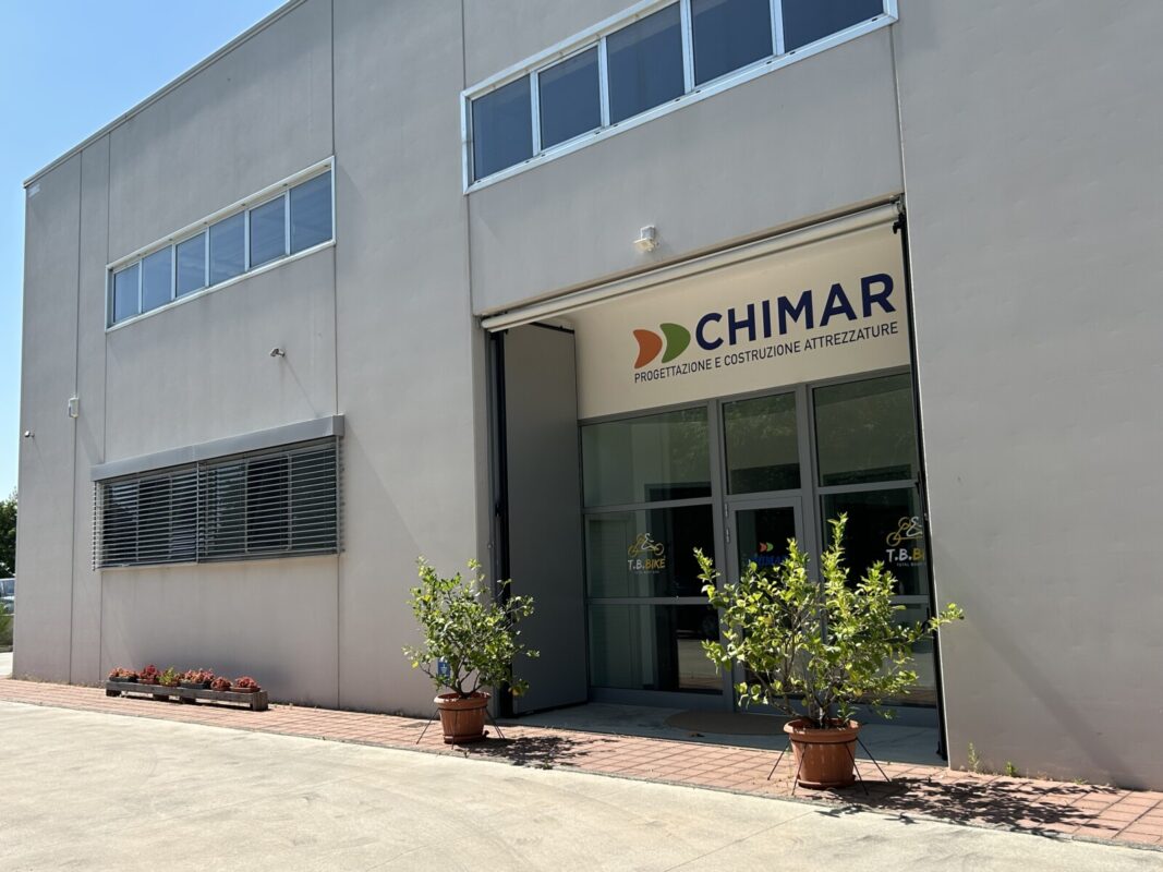 Sede Chimar a Foligno, ingresso del capannone